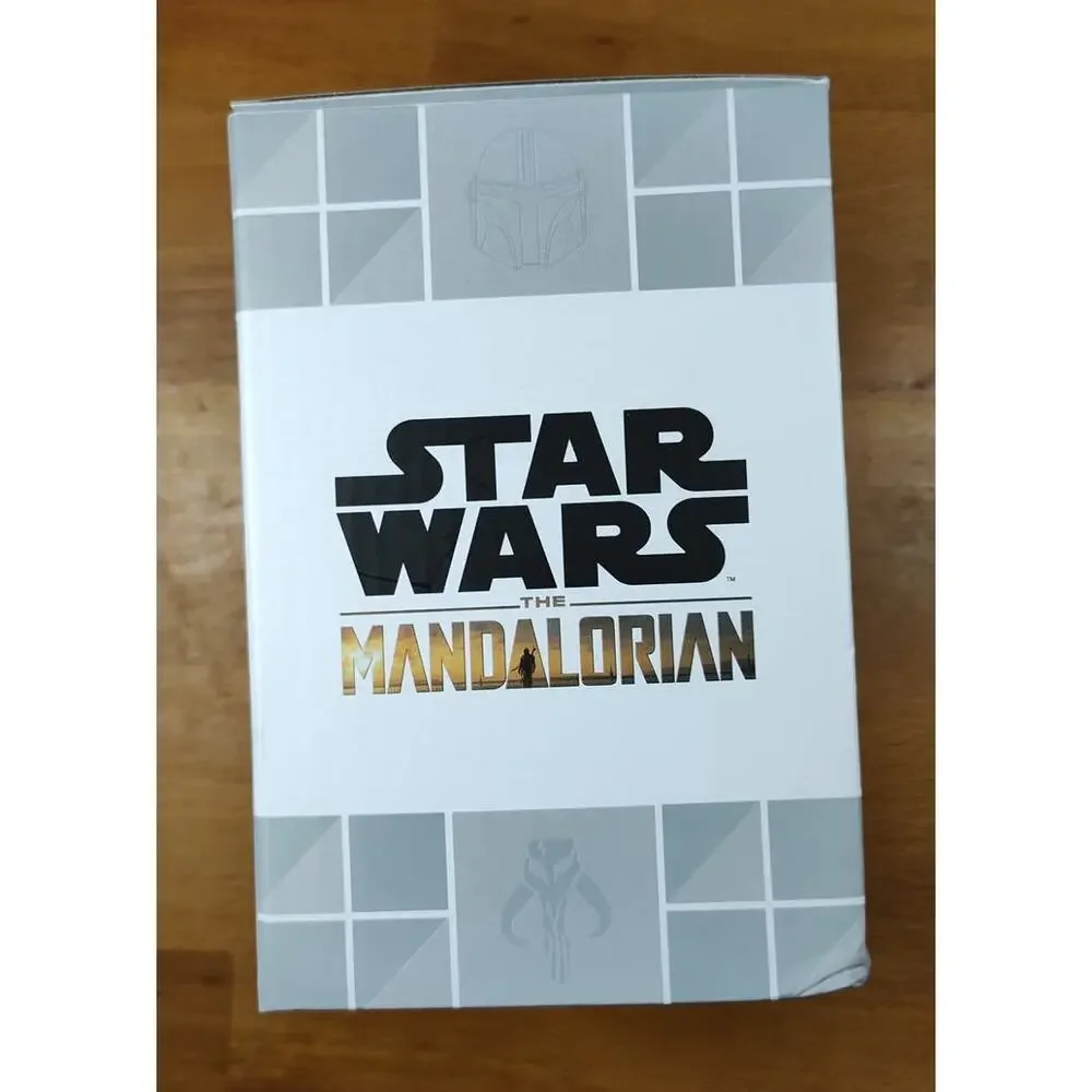 Star Wars The Mandalorian, Baby Yoda Grogu, The Child Mug & Socks Set Snack Time